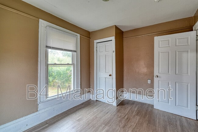 Building Photo - 781 Fulton Ave