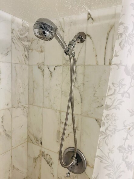 Building Photo - 4145 Akulikuli Ter