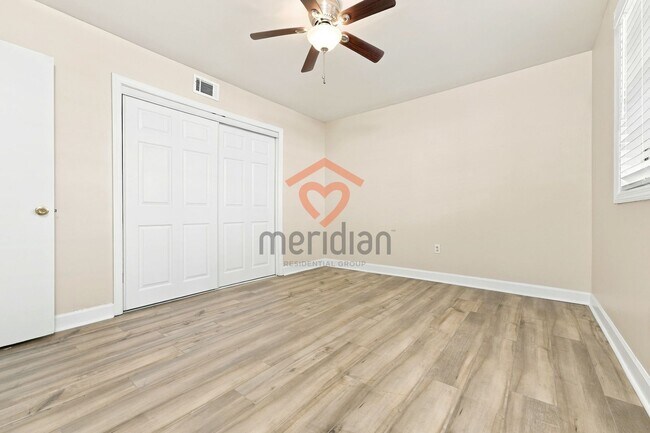 Building Photo - 517 Rutledge Ave