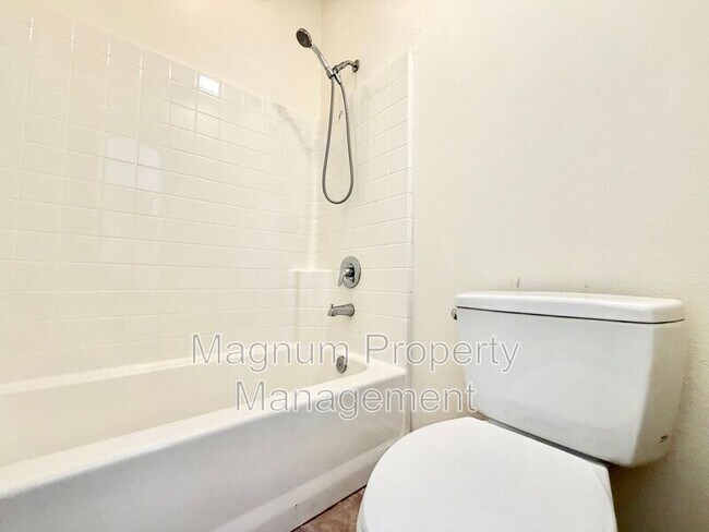 Building Photo - 35824 Red Bluff Pl