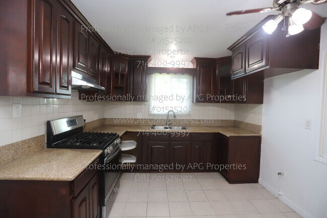 Building Photo - 7771 Adams Way