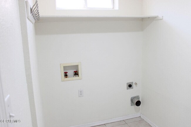 Building Photo - 815 Saguaro Park Ct