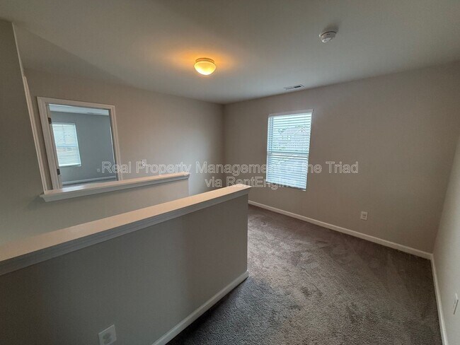 Building Photo - 5836 Springer Dr