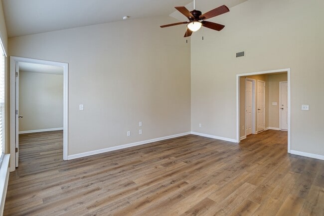 Building Photo - 2057 Red Jacket Trace