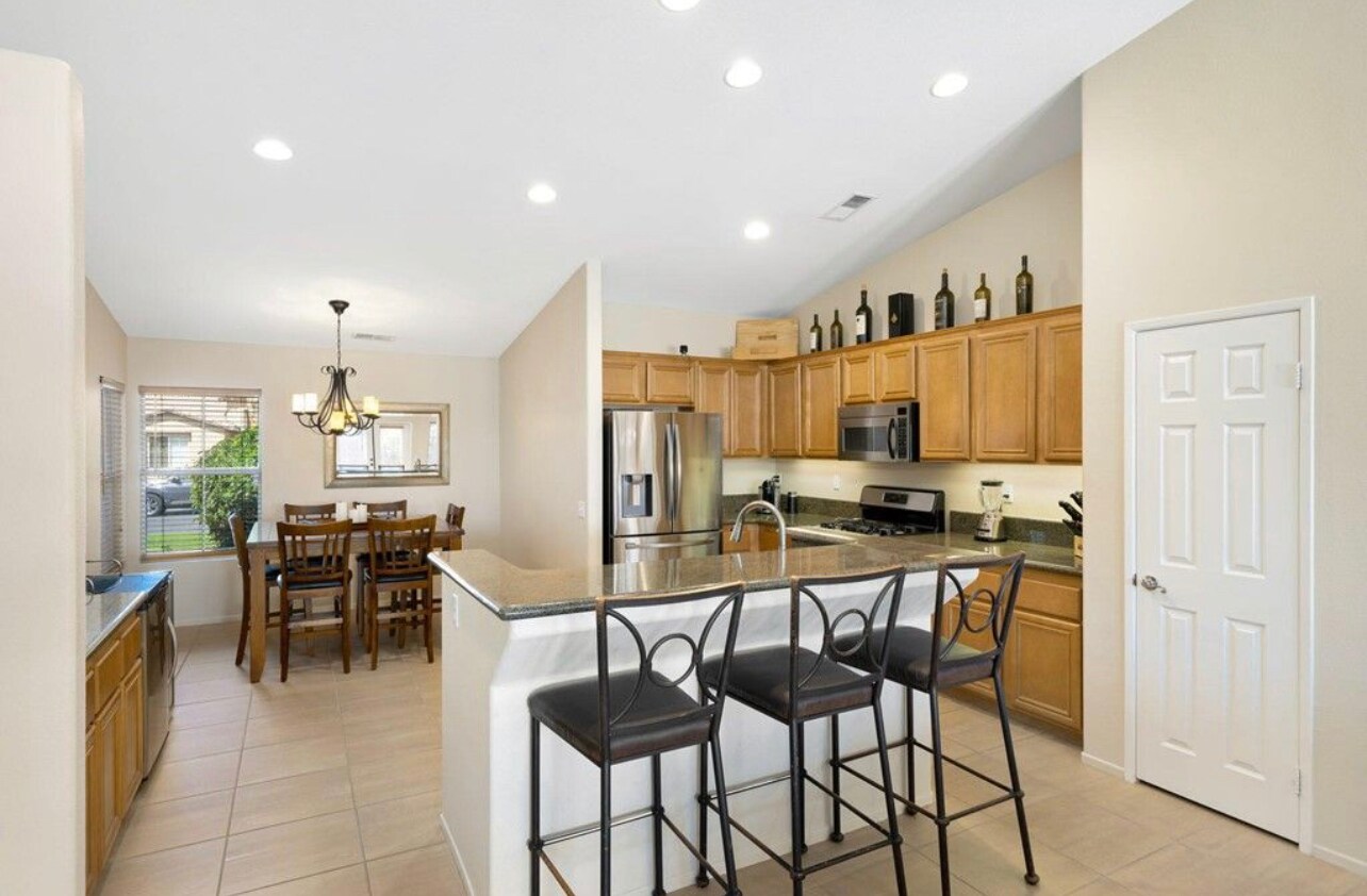 Building Photo - 81397 Avenida Rosada