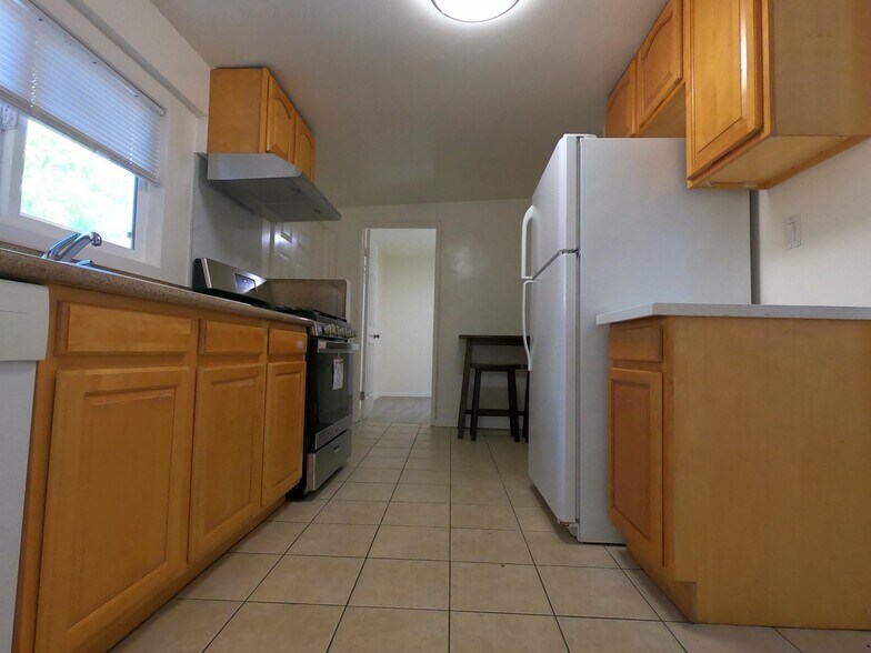 Building Photo - 2520 21st St