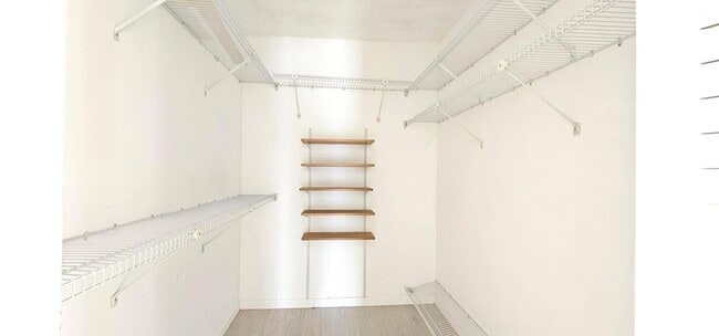 Building Photo - 6266 Blue Baneberry Ln