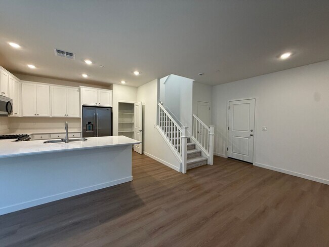 Building Photo - New Build