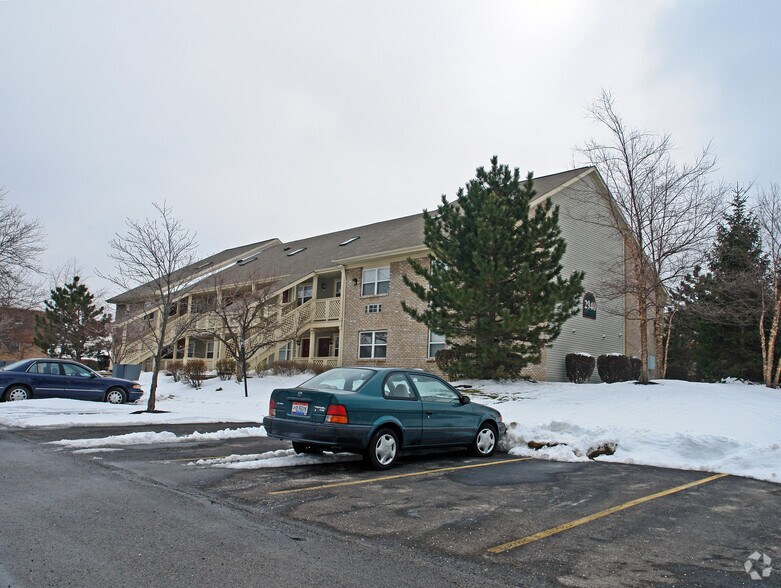 Building Photo - North Brook Apartments