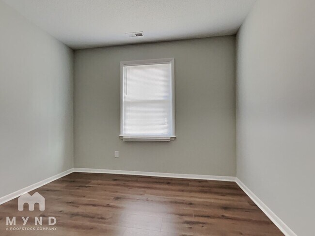 Building Photo - 416 York Rd