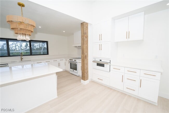 Building Photo - 1784 Bunting Ln