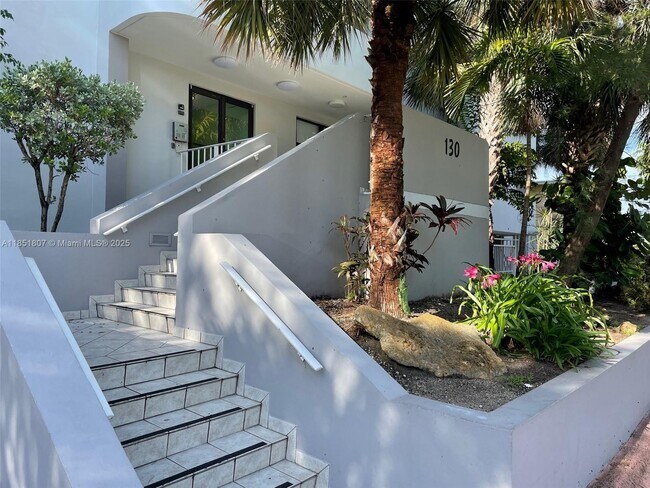 Primary Photo - 130 S Shore Dr