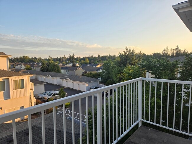 Building Photo - 14915 38th Dr SE