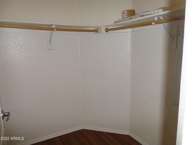 Building Photo - 2727 N Price Rd