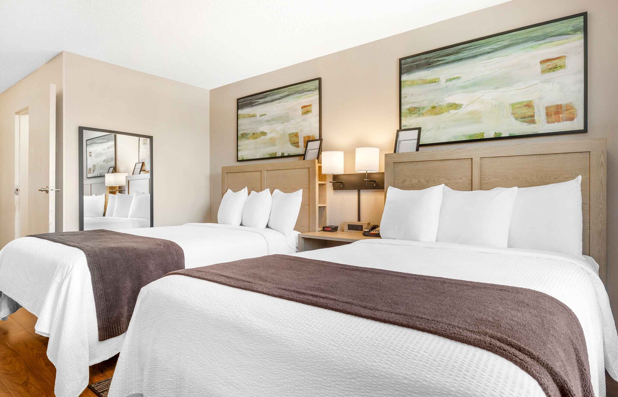 Building Photo - Furnished Studio-San Diego - Carlsbad Village by the Sea