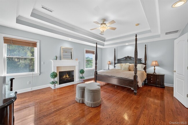 Building Photo - 11 Dorian Way