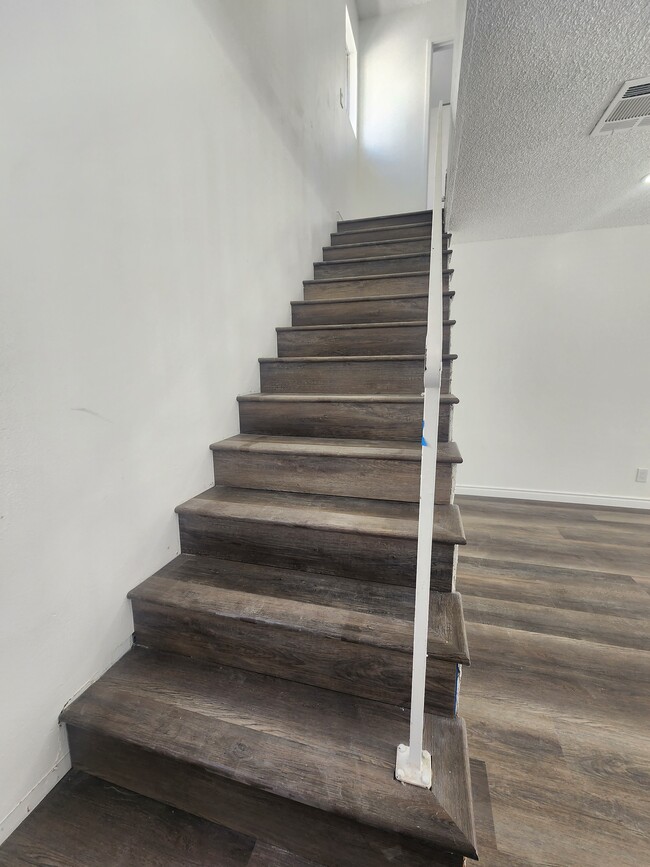 Building Photo - 1451 W 146th St