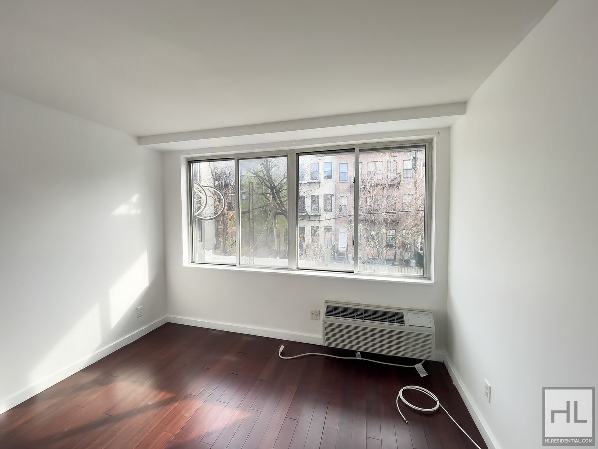 Building Photo - STANHOPE STREET / Bushwick 2-Bed 1-Bath / No Fee / 1-Month Free