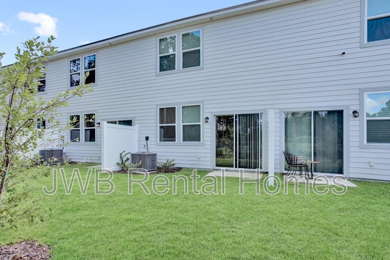 Building Photo - 10641 Waterfield Rd