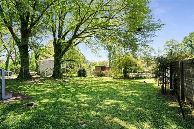 Building Photo - 1272 Oakland Terrace SW