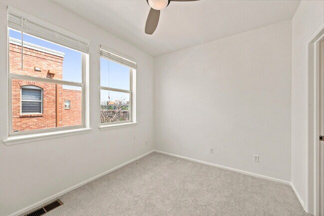 Building Photo - 2,640.95, 2 Bed, 2.5 Bath Townhome in Arvada with Central AC, and attached Garage!
