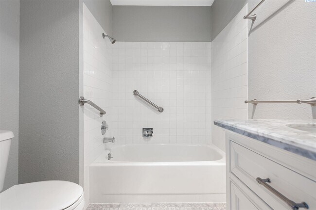 Building Photo - FURNISHED Condo at Meadow Springs Country Club