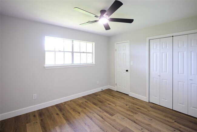 Building Photo - 51 Sweetgum Ct