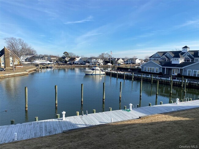 Building Photo - 11 Nicole Ct