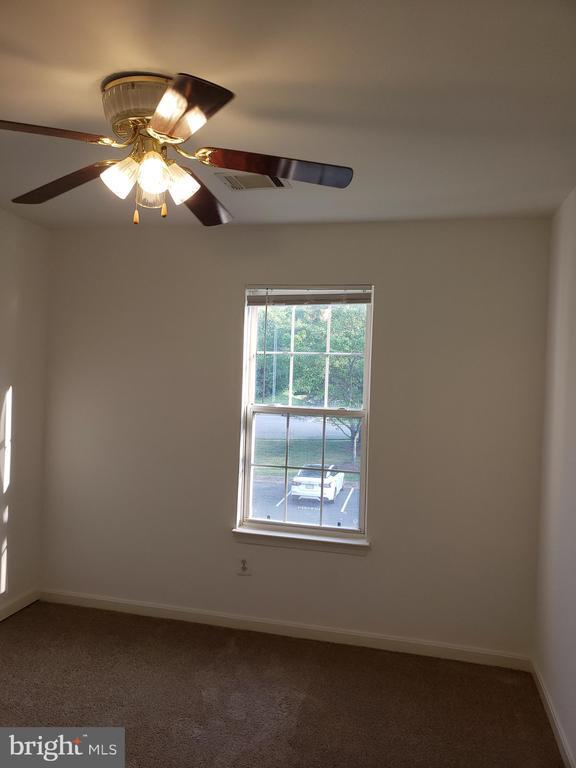 Building Photo - 9426 Silver Meteor Ct