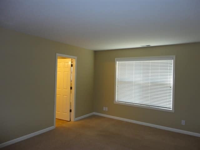 Building Photo - 11447 Drabble Ln