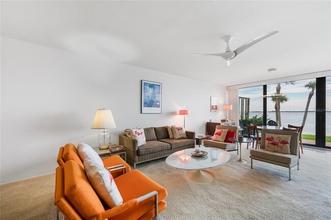 Building Photo - 6400 Flotilla Dr