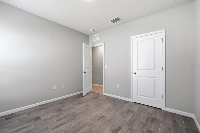 Building Photo - 1530 Finnigan Cir