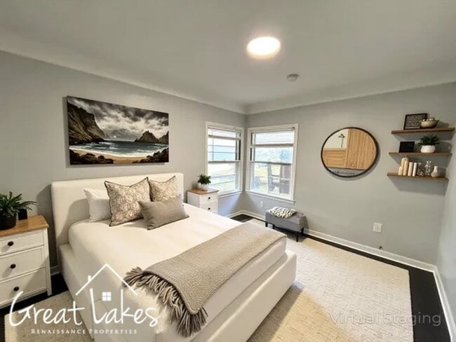 Building Photo - Cozy 2 Bedroom 1 Bathroom now available fo...