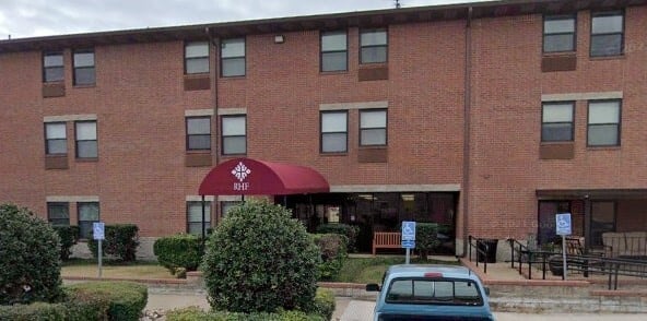 Building Photo - 1409 Range Dr