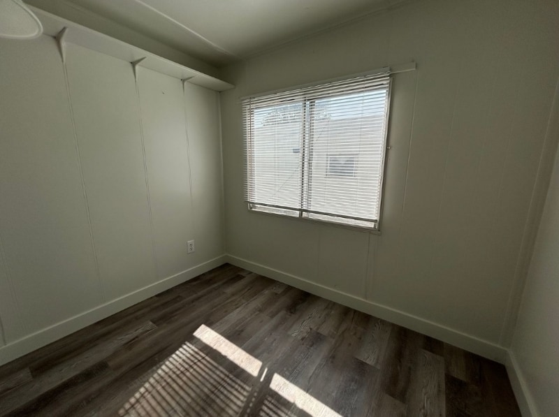 Building Photo - 500 S Main St