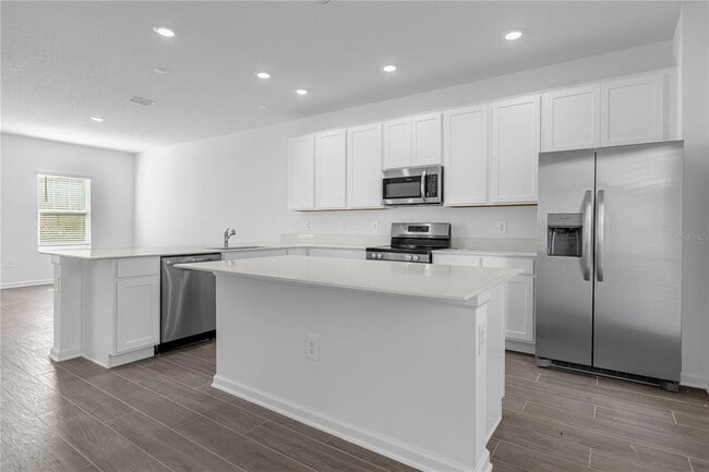 Building Photo - 6116 Park Promenade Way