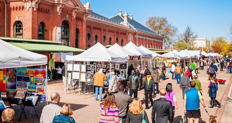 Eastern Market 1/2 mile away - 916 I St SE