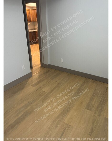 Building Photo - 3418 Fenton Rd