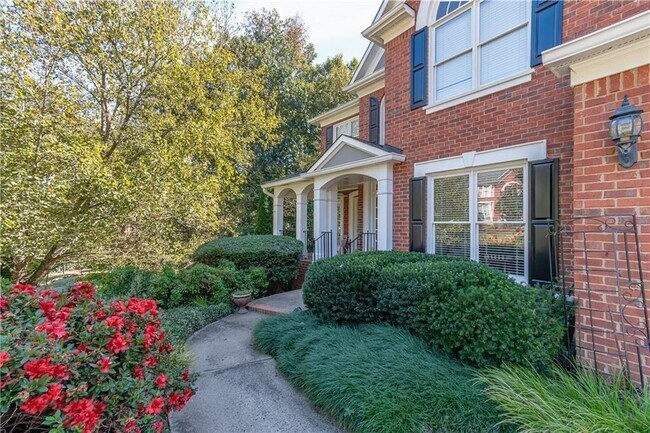Building Photo - 651 Briarleigh Way