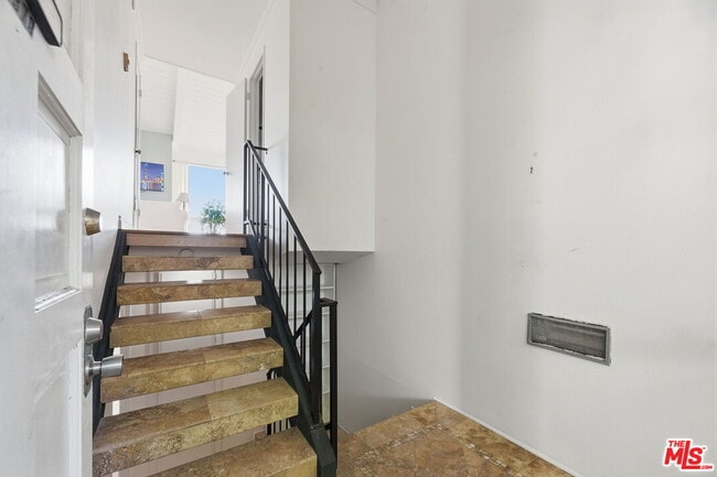 Building Photo - 28370 Rey De Copas Ln