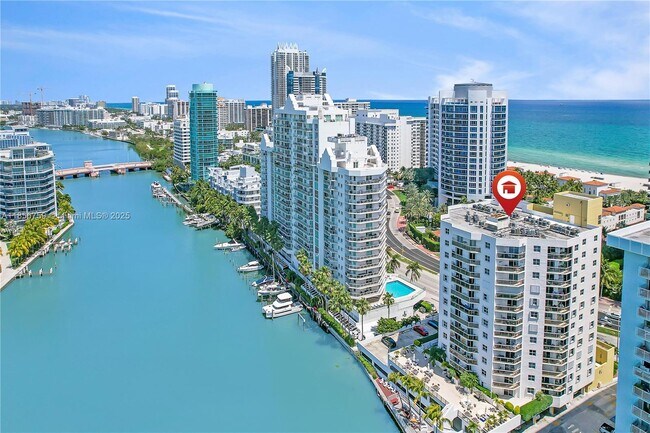 Building Photo - 5880 Collins Ave