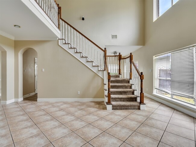 Building Photo - 1803 Ripple Creek Dr
