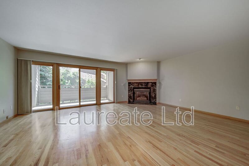 Building Photo - 23597 Genesee Village Rd