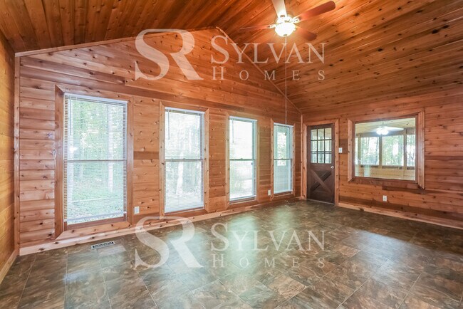 Building Photo - Life Just Got Better!