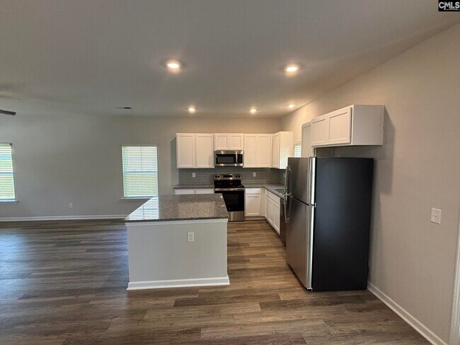 Building Photo - 366 Rabon Rd