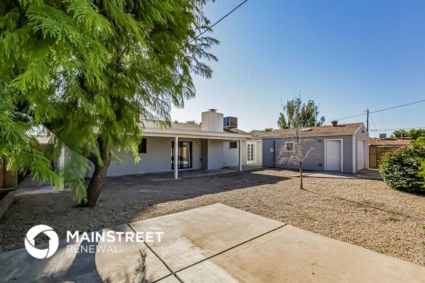 Building Photo - 8420 N 38th Dr