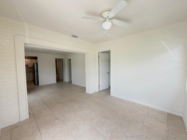 Building Photo - 815 Bayberry Dr