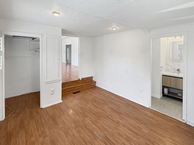Building Photo - 1824 Lundy Ave