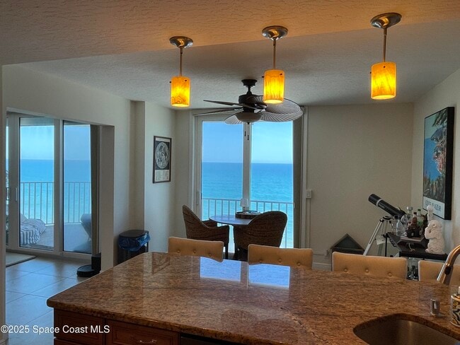 Building Photo - 2225 Jimmy Buffett Mem Hwy