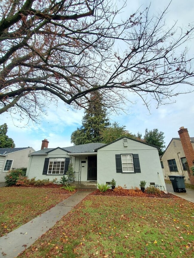 Building Photo - 1241 Perkins Way